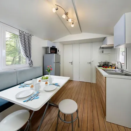 Kompleks wypoczynkowy Knaus Campingpark 3*