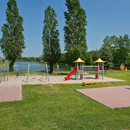 Knaus Campingpark Tatil parkı