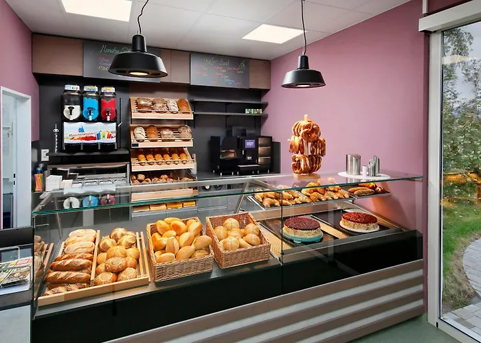 Knaus Campingpark פארק נופש באד דירקהיים