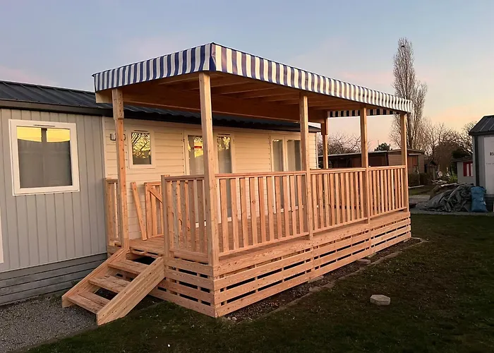 Knaus Campingpark פארק נופש באד דירקהיים