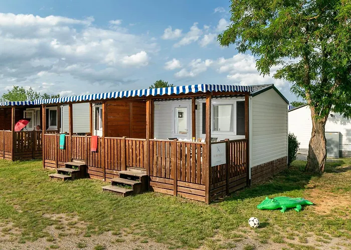 Knaus Campingpark 3* באד דירקהיים