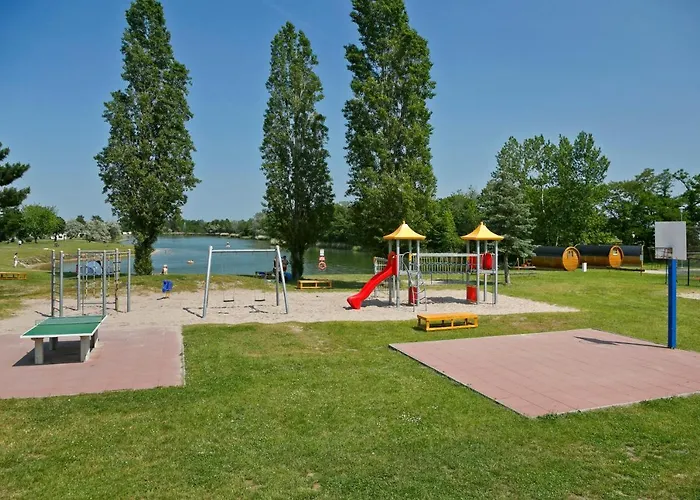 Knaus Campingpark פארק נופש